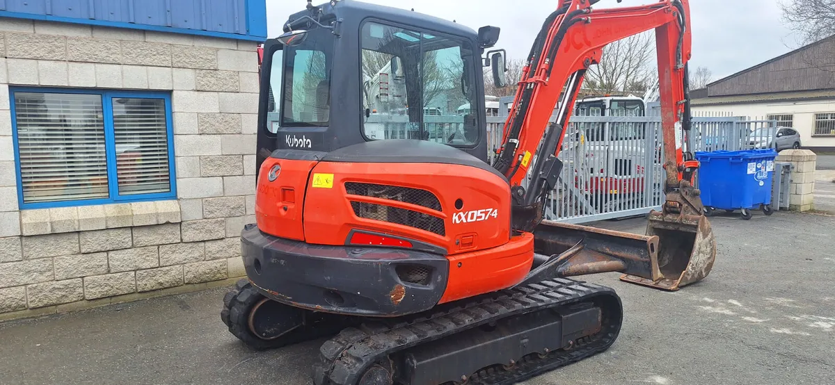 Kubota KX057 Excavator - Image 4