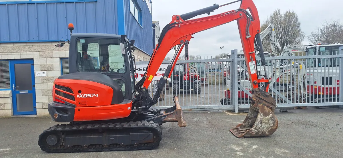 Kubota KX057 Excavator - Image 2