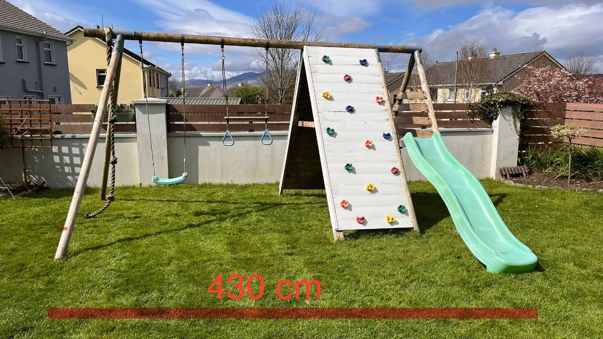 Swing set with slide - Image 1