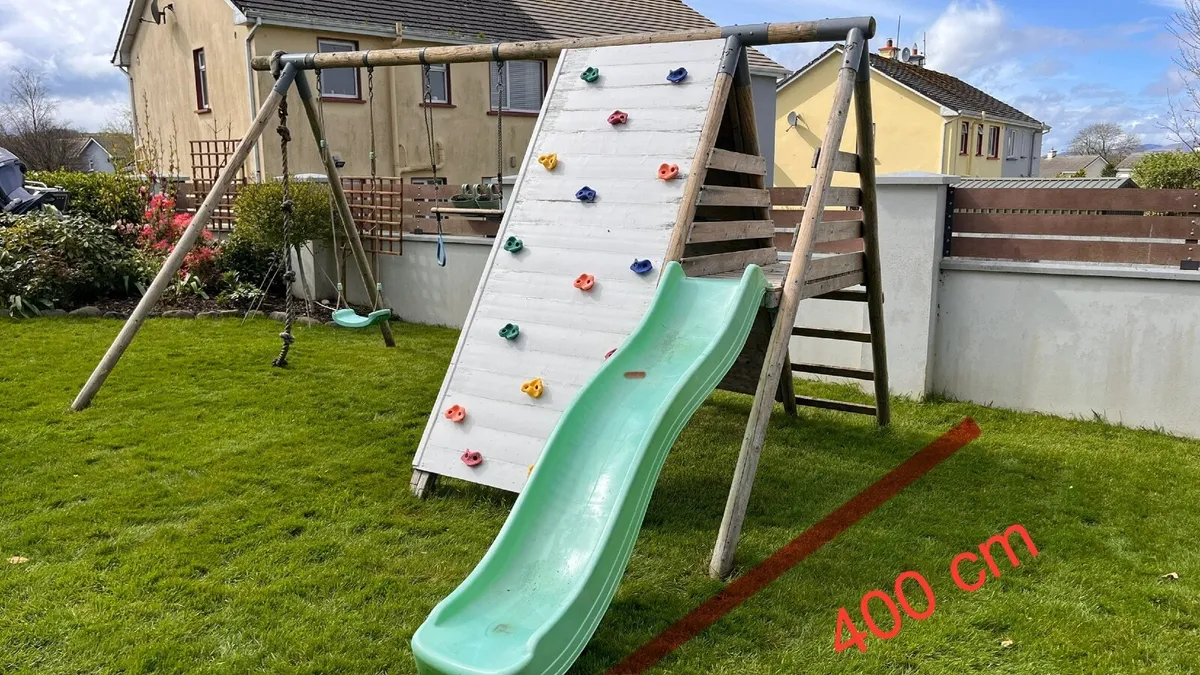 Swing set with slide - Image 3