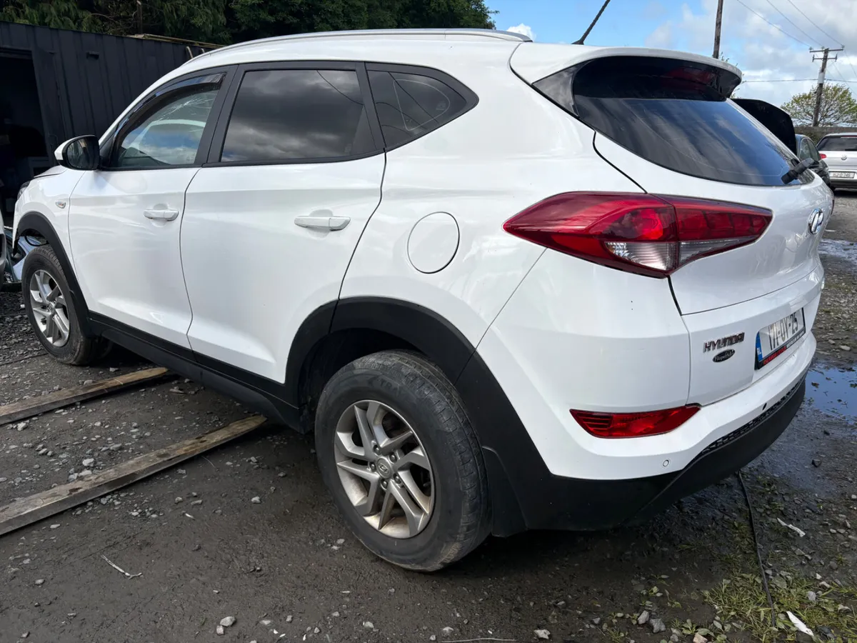 2017 Hyundai Tucson 1.7 Diesel - Image 3