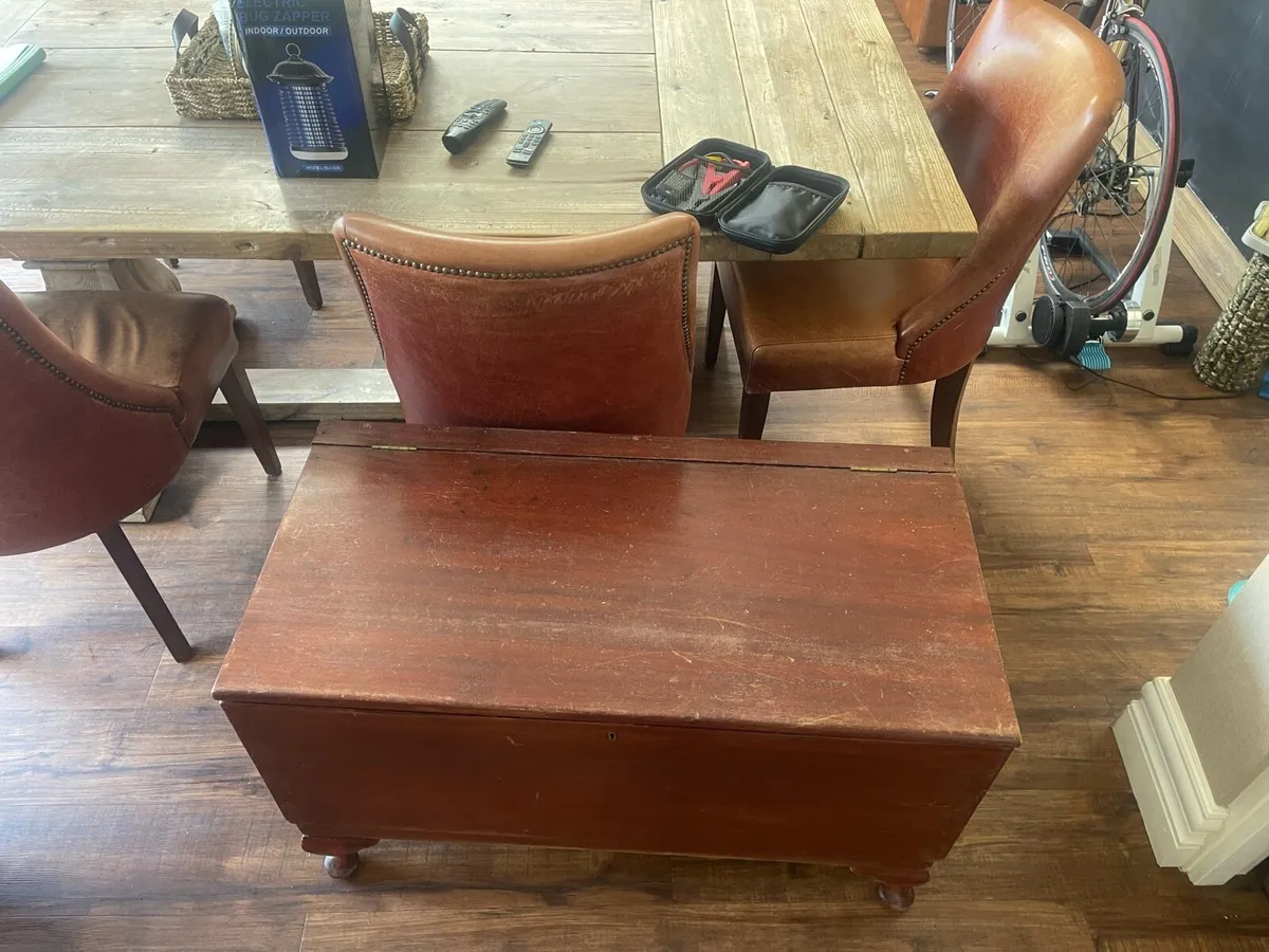 Storage chest / Blanket box - Image 2