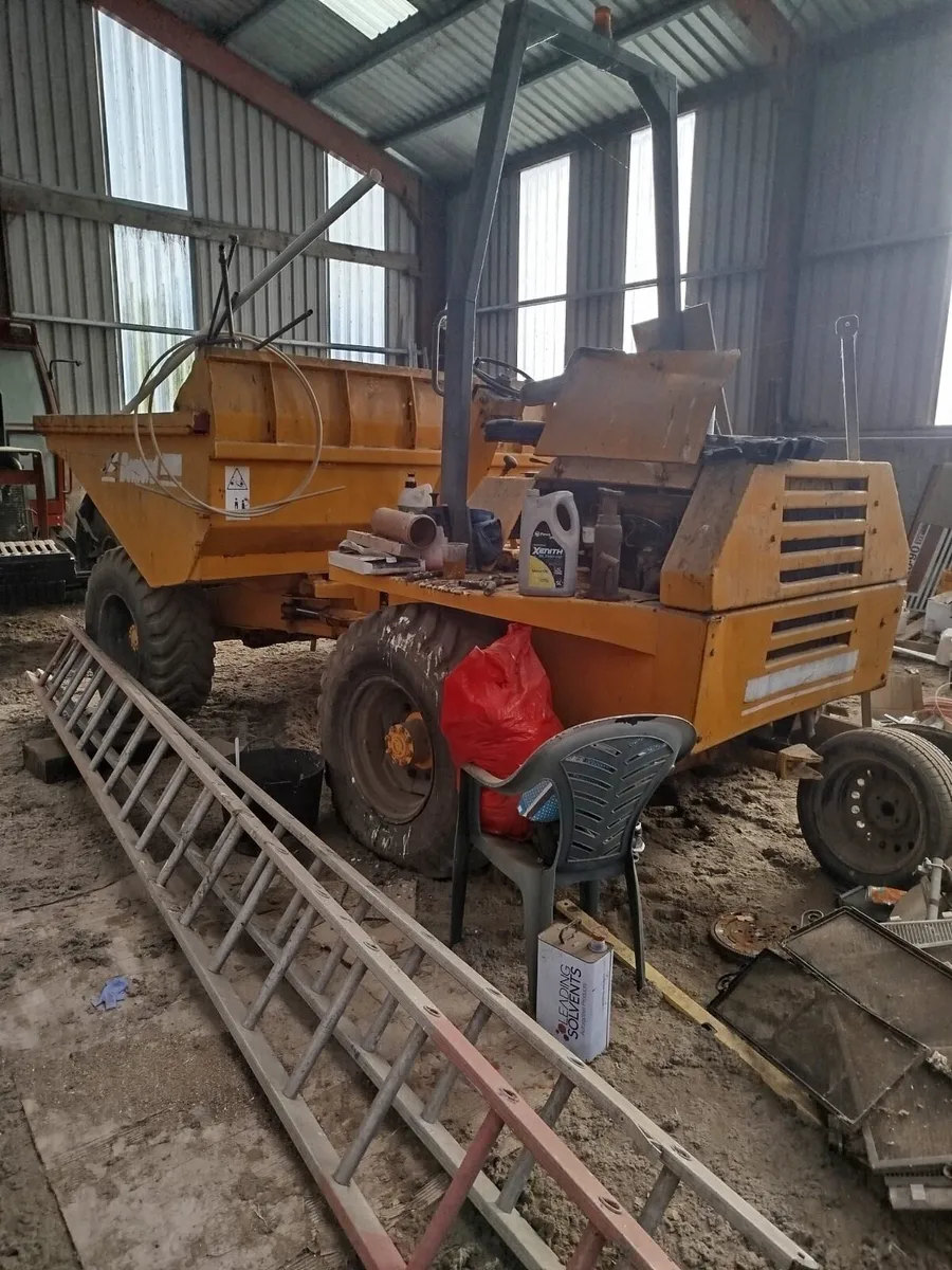 6 Ton Dumper MF 8160 - Image 3