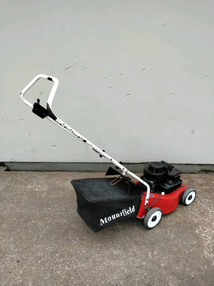 Mountfield Emblem Vintage Lawnmower - Image 4