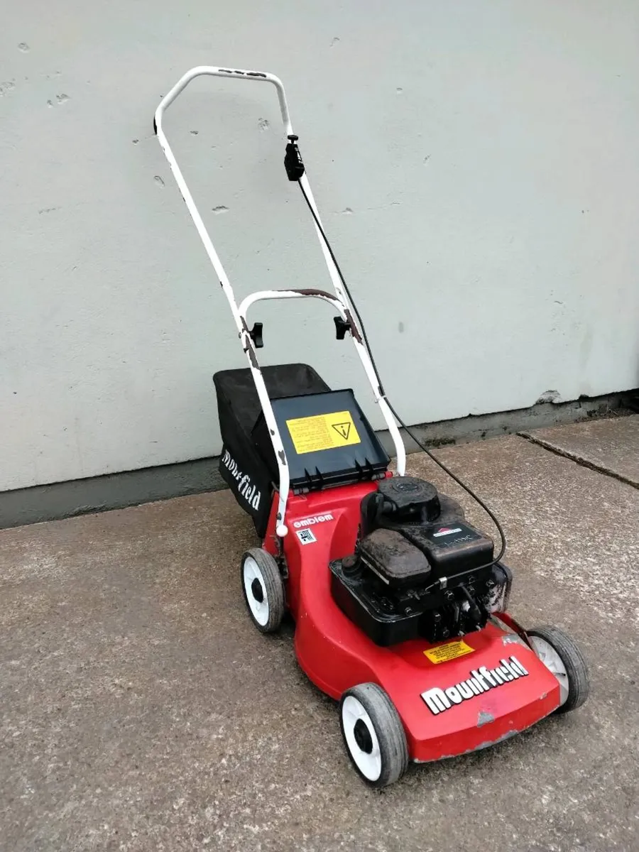 Mountfield Emblem Vintage Lawnmower - Image 1