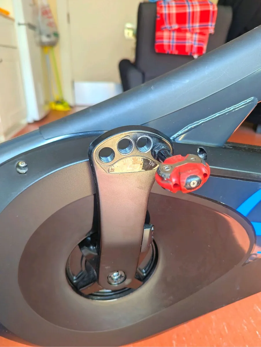 Stages SB 20 Smart Exercise Bike - Image 4