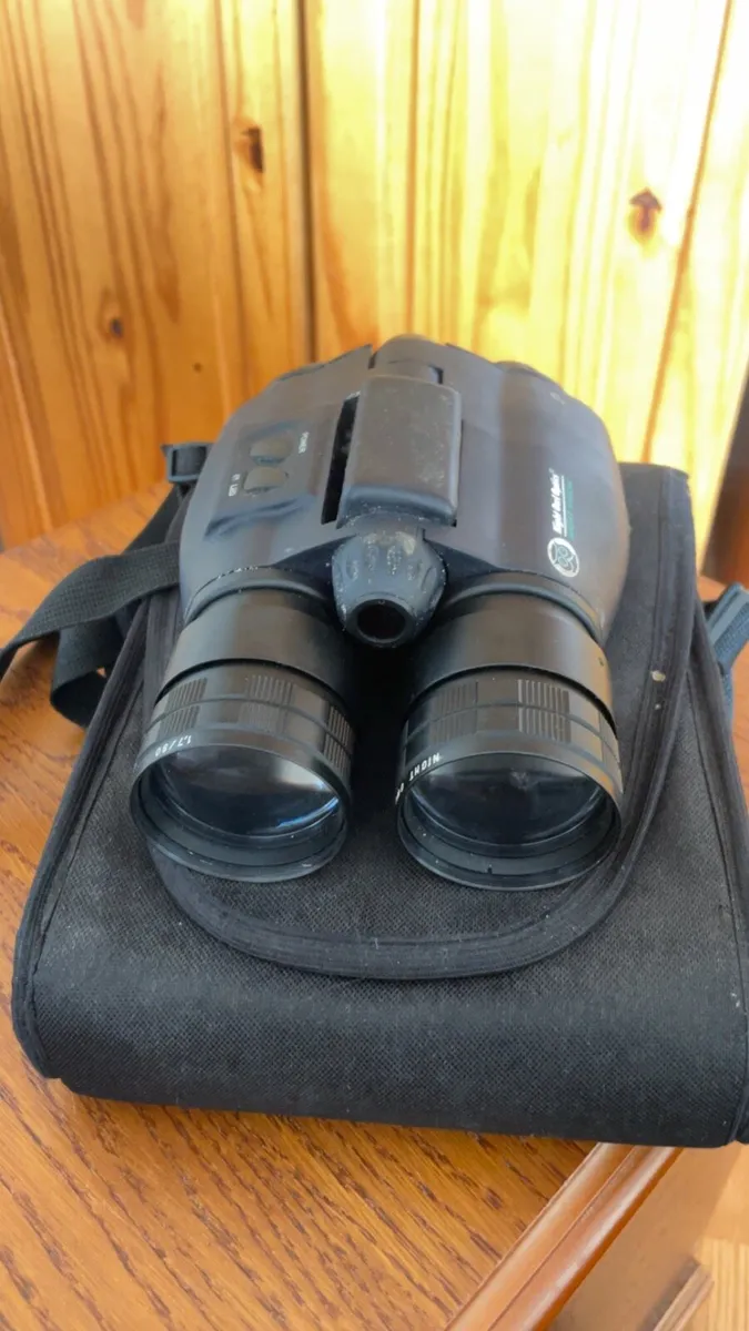 Night vision binoculars - Image 2