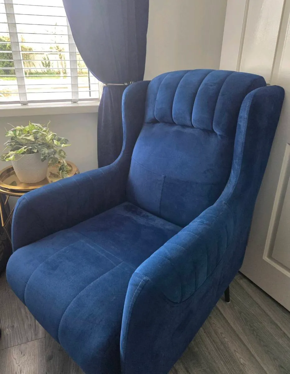 Accent chair - Image 3