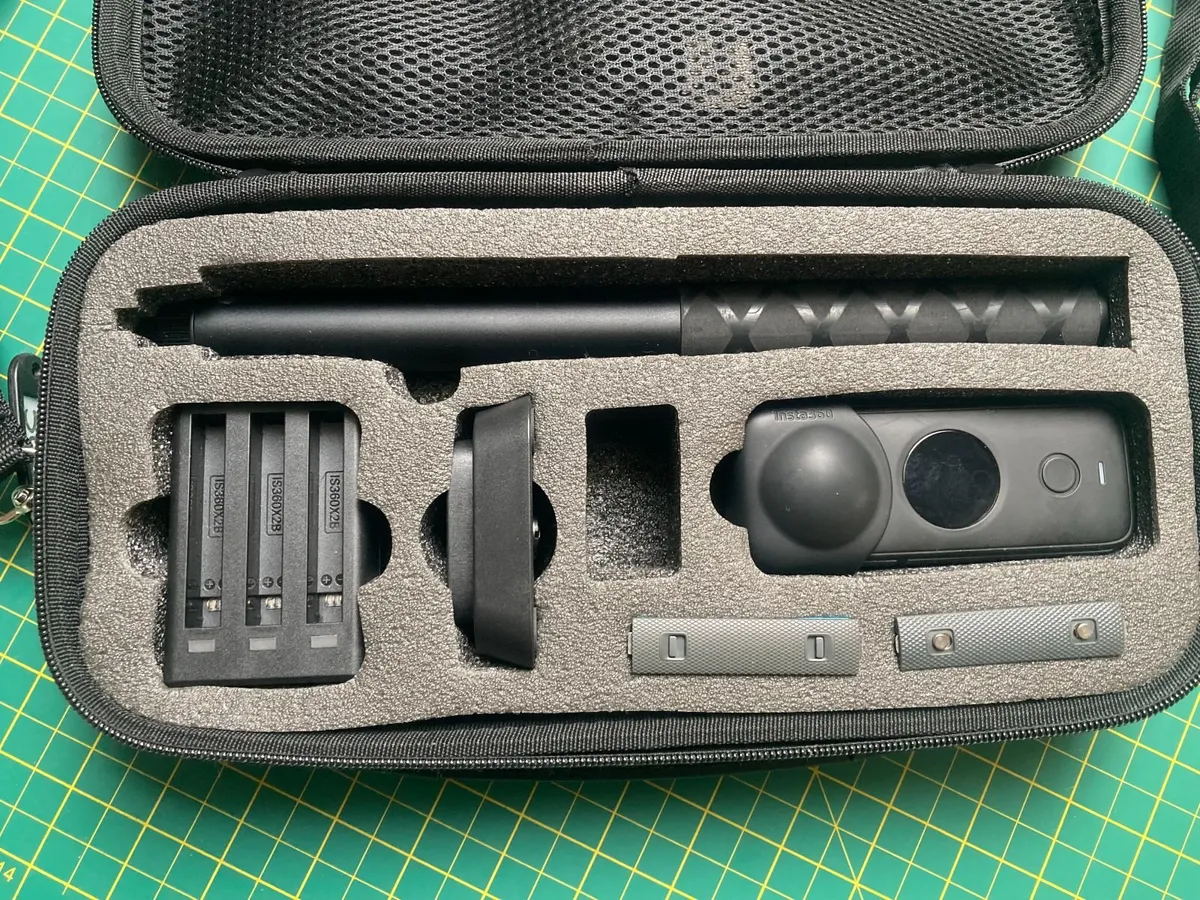 INSTA 360 5.7k VIEW ONE X2 CAMERA - Image 3