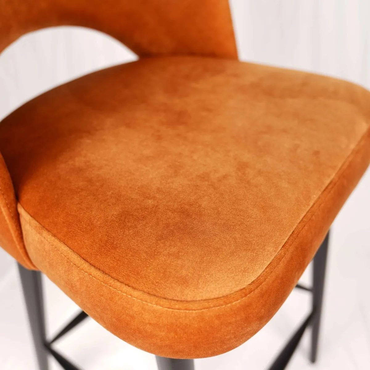 Crimson Forge Bar Stool – Modern Counter Chair - Image 4