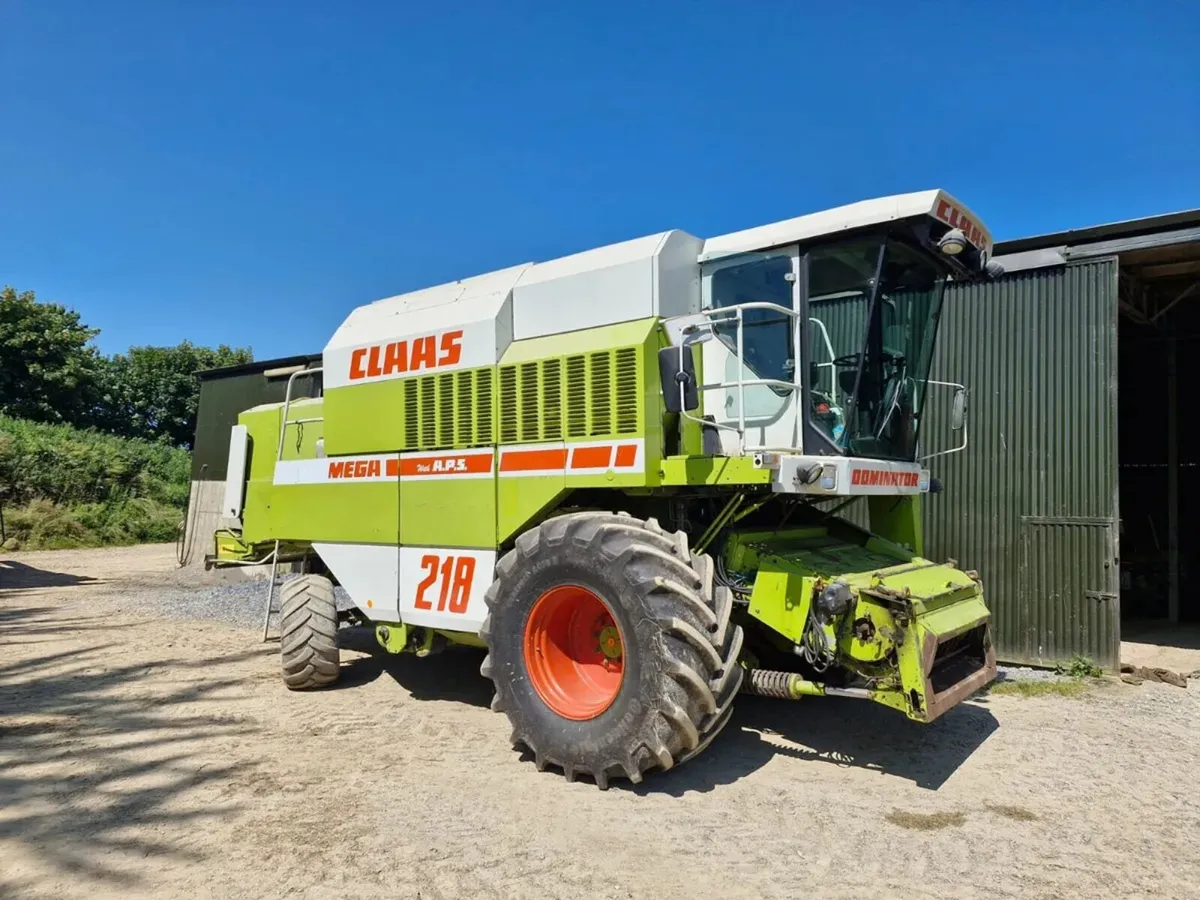 CLAAS DOMINATOR MEGA 218 - Image 1