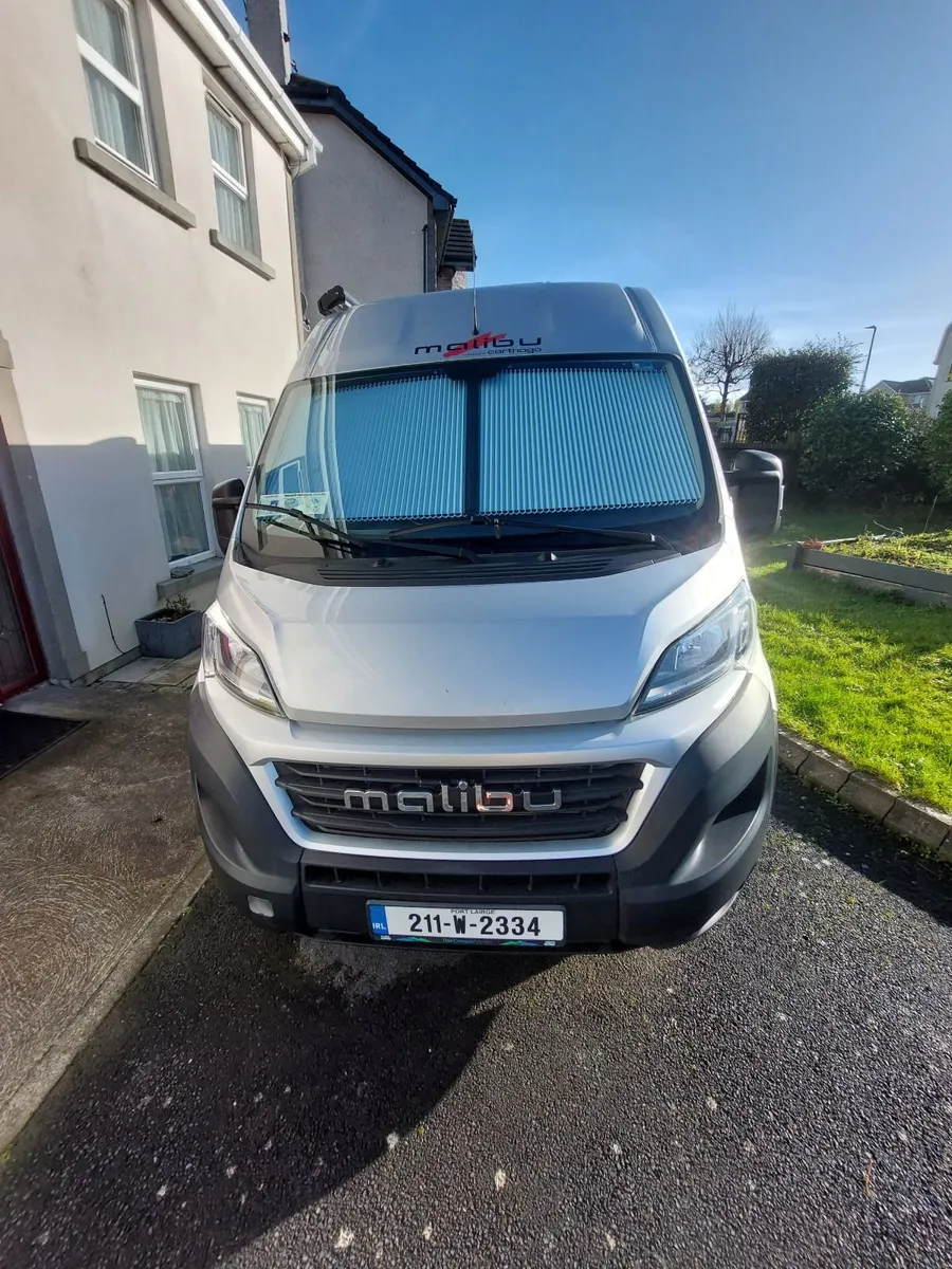 Carthago Malibu Camper Van 2.3 / 140 - Image 1