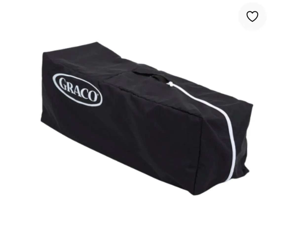 Graco compact travel cot and foldable mattress - Image 3