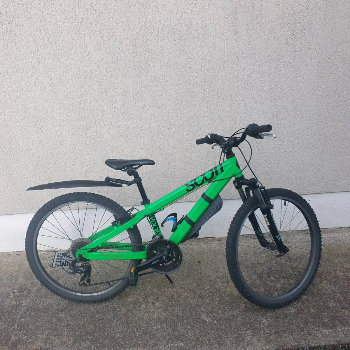 Scott Voltage 24 JR child kids mountain bike - Image 1