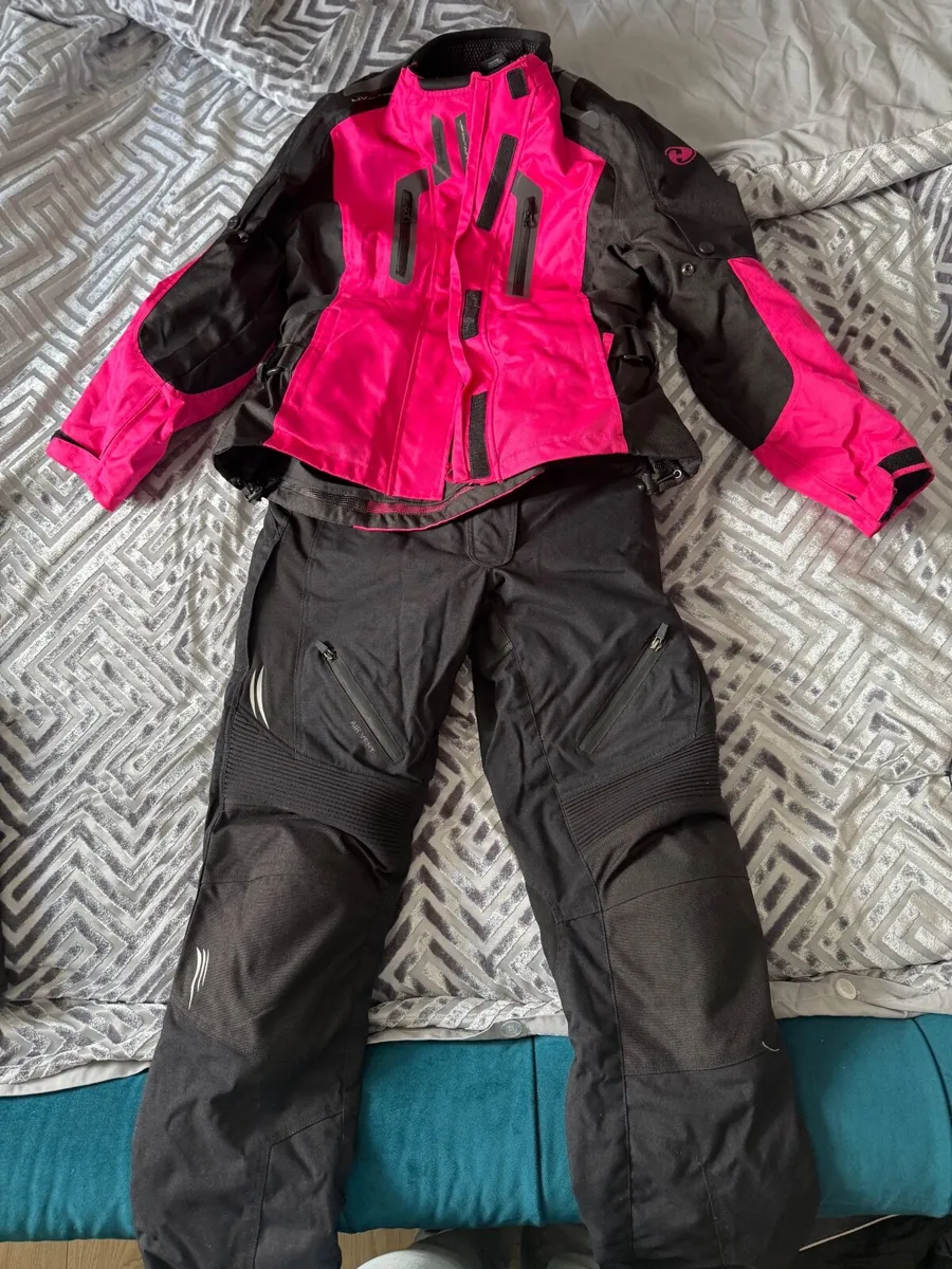 Bike clothes - Image 2