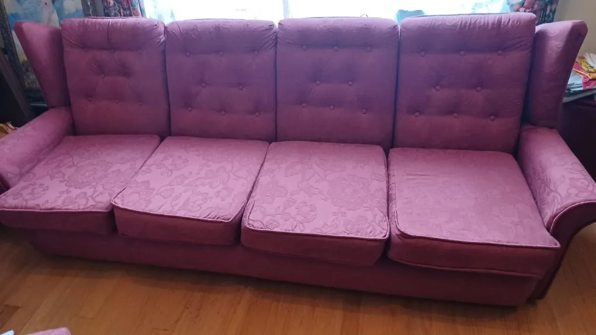 Couch & two arm chairs - Image 1