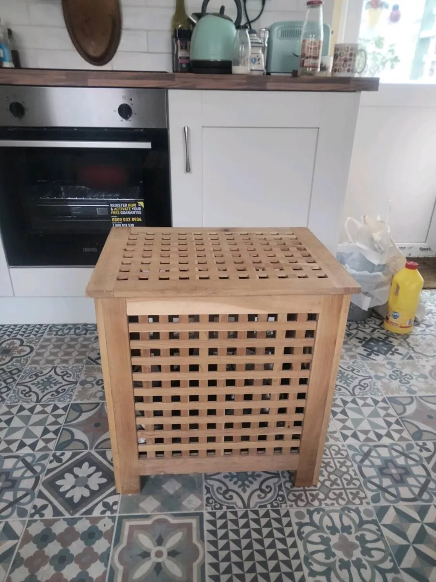 Laundry basket