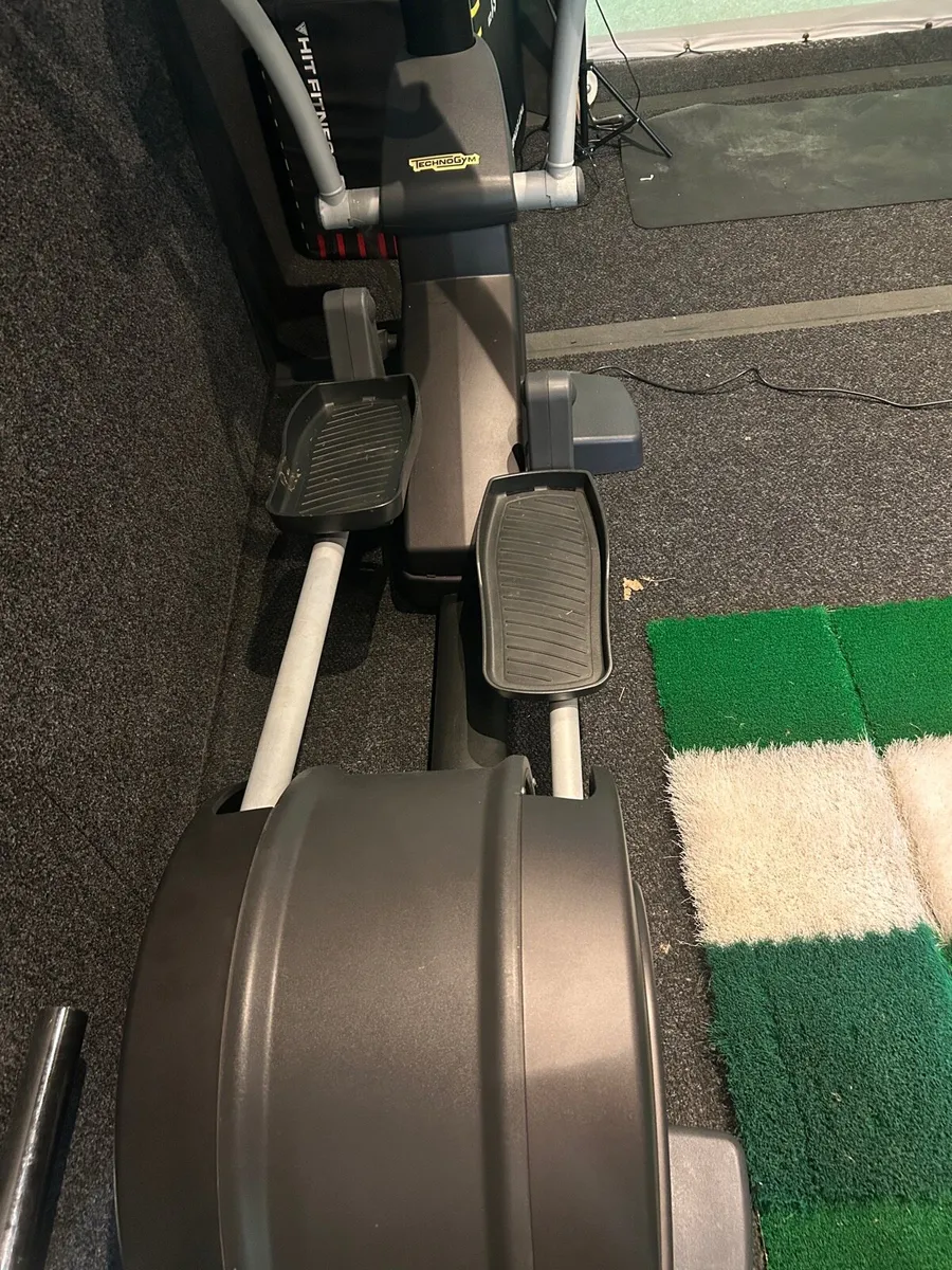 Technogym Elliptical Crosstrainer - Image 2