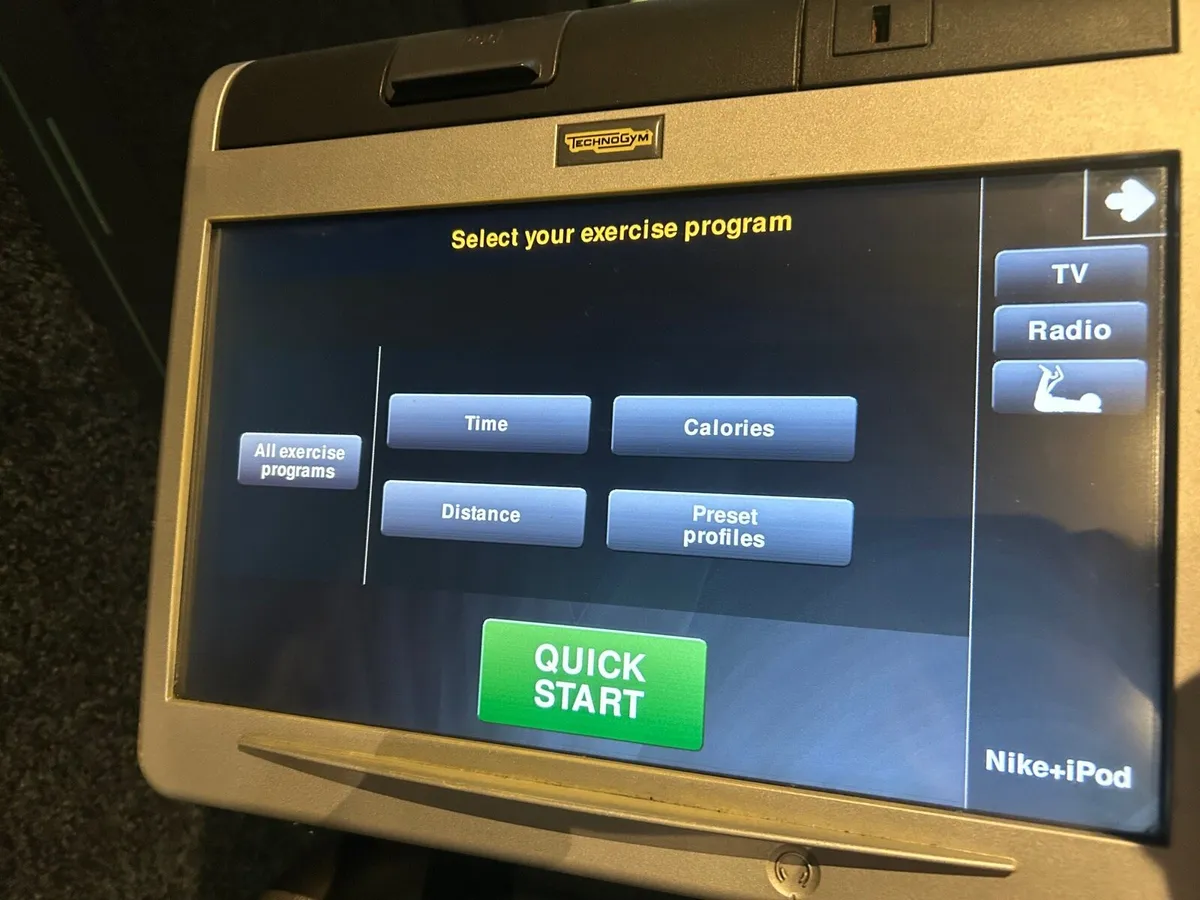 Technogym Elliptical Crosstrainer - Image 3