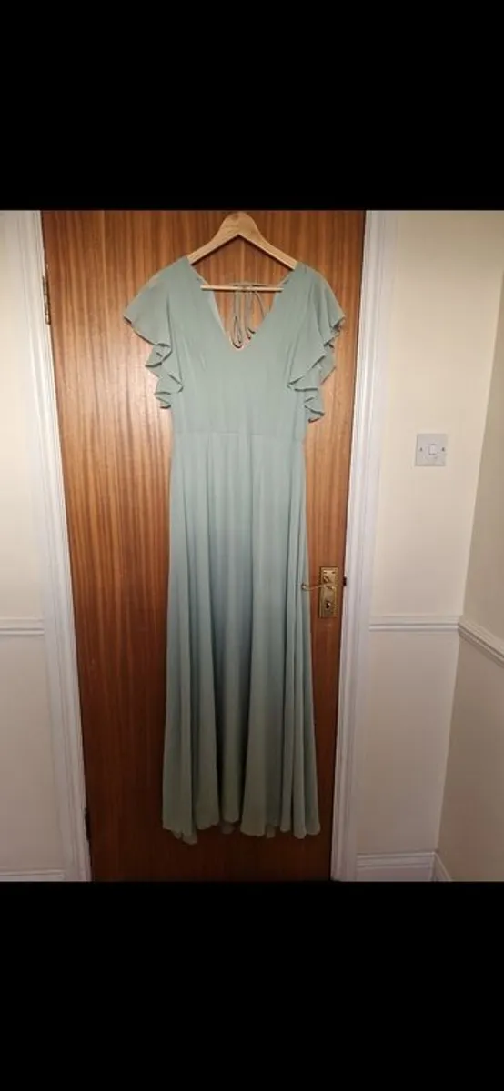 2x Folkster Bridesmaid Dress - Image 1