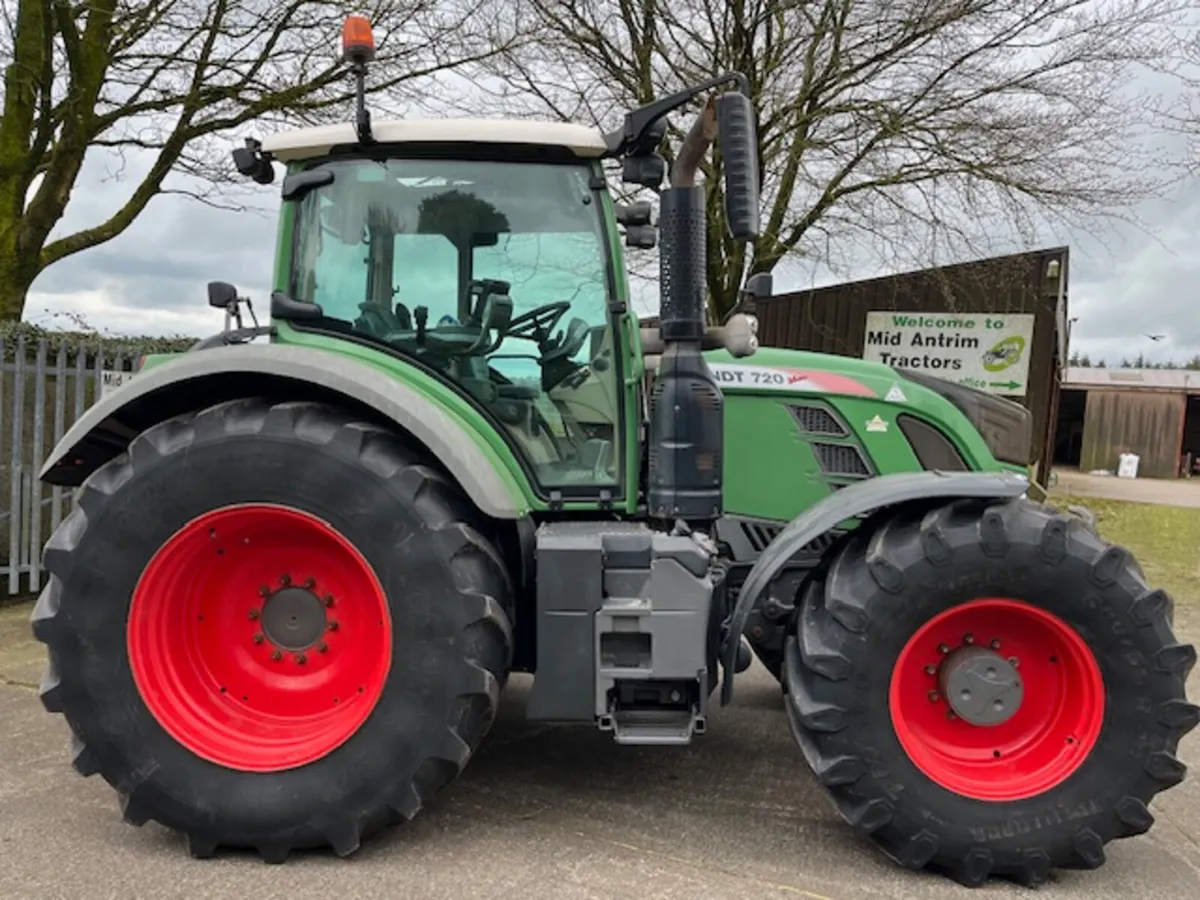 2015 Fendt 720 S4 Profi - Image 2
