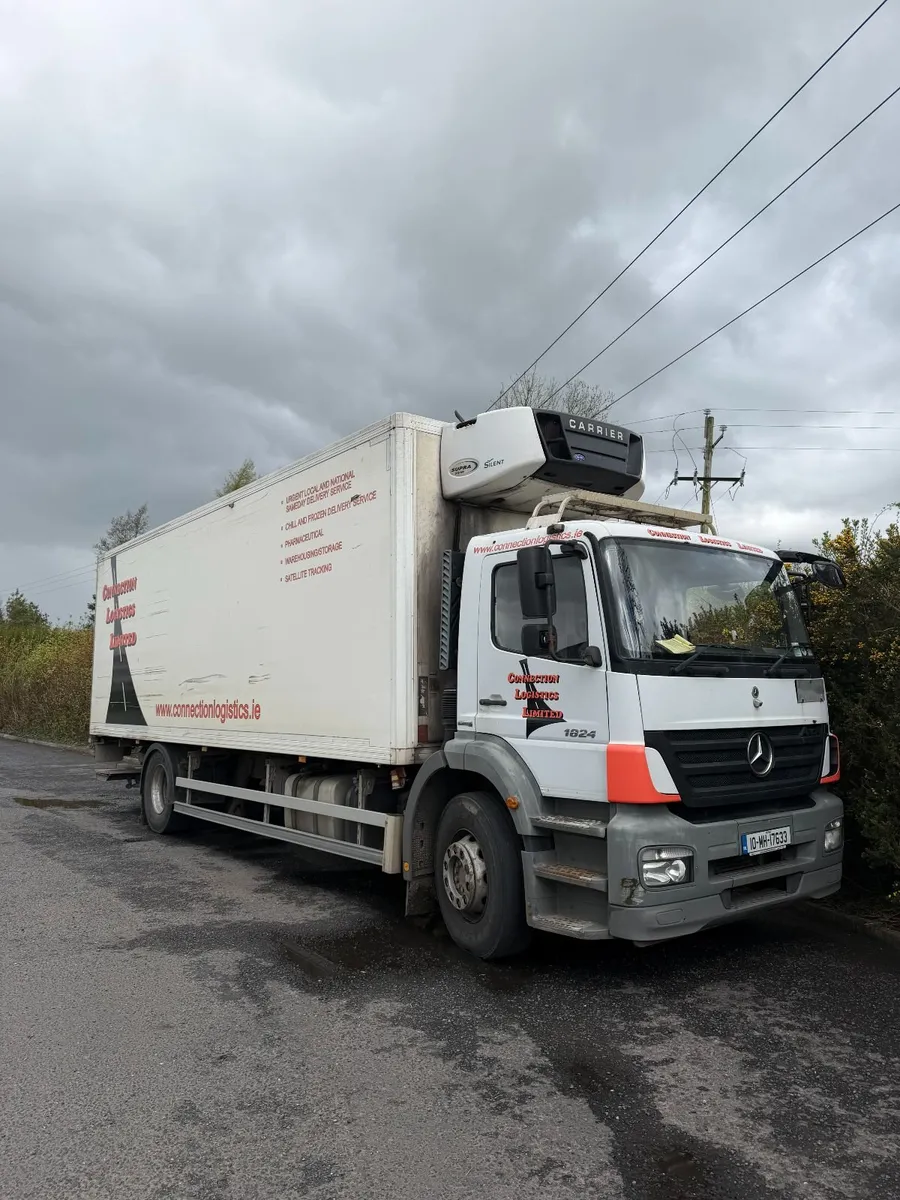 Mercedes-Benz Other 2010 - Image 1