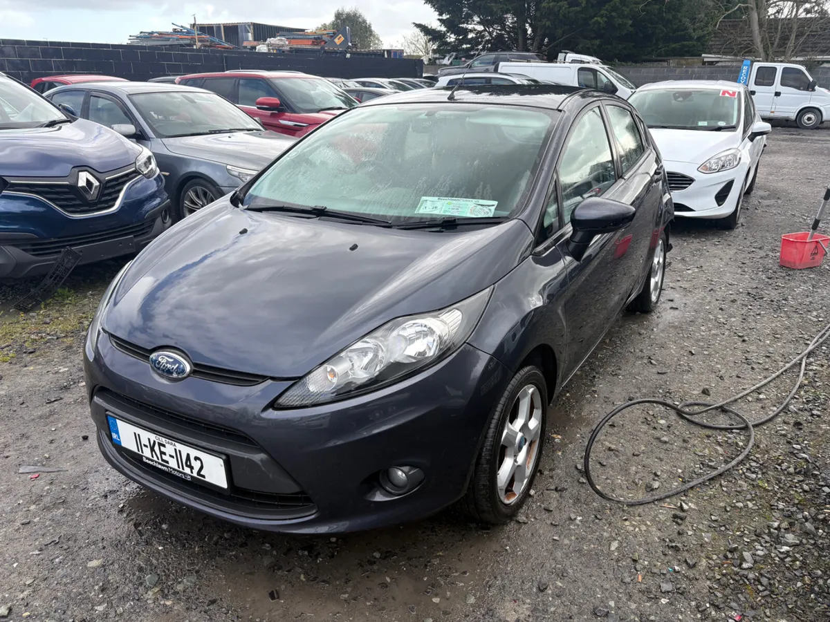 2011 Ford Fiesta 1.25 Petrol driving - Image 2