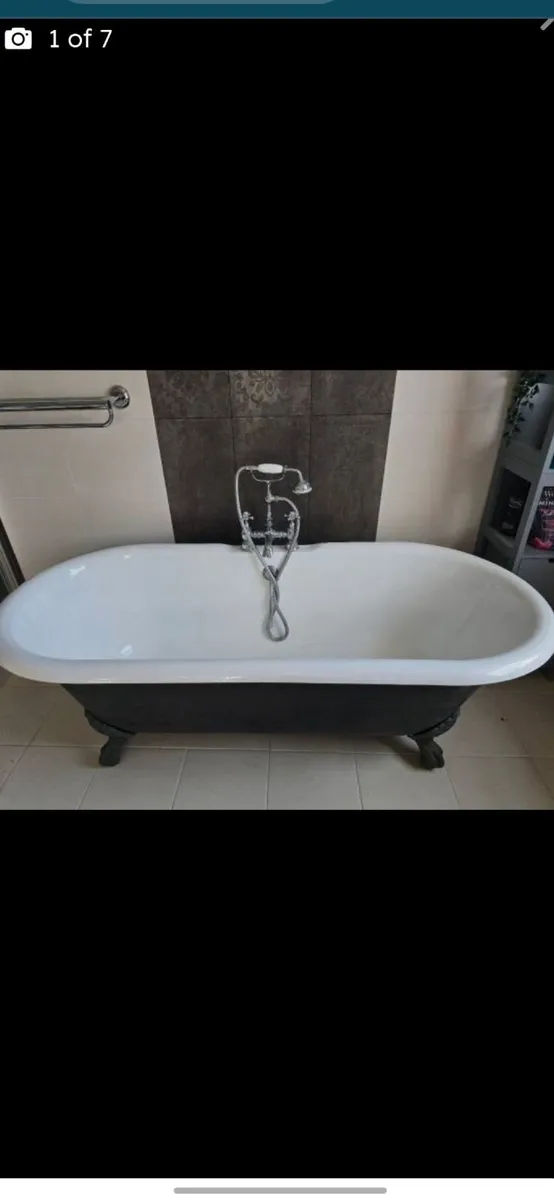 Cast iron bath & taps - Image 1
