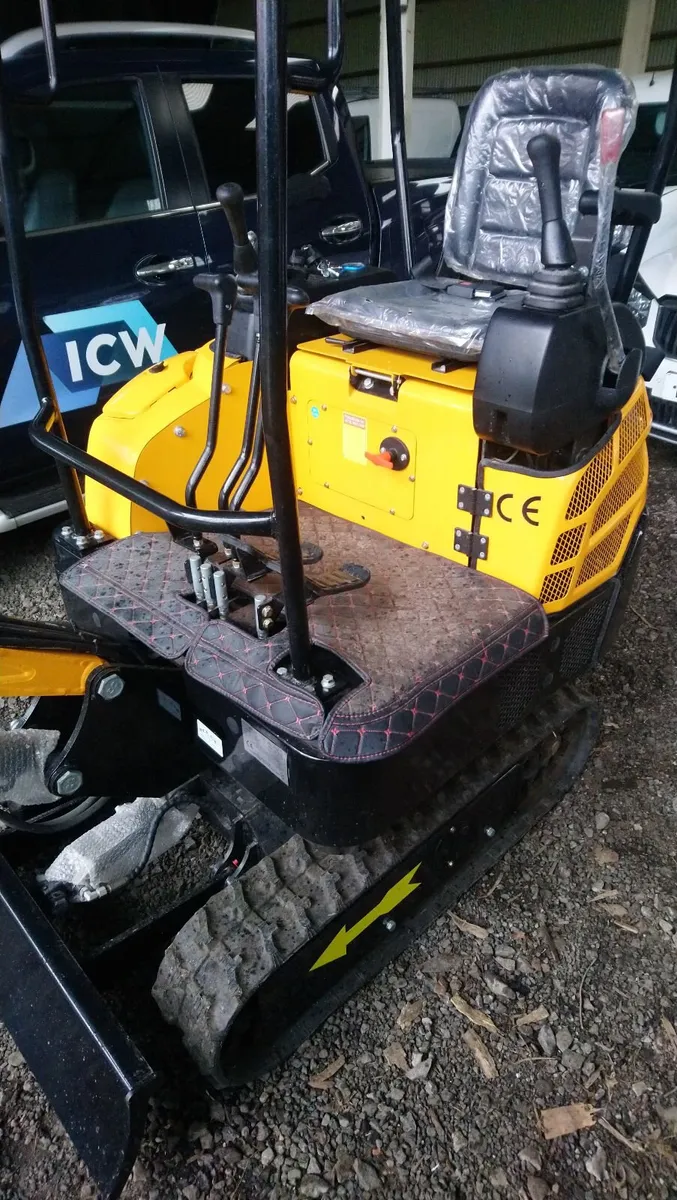NEW 1.4 TON JPC DIESEL MINI DIGGER ⚙️ - Image 3