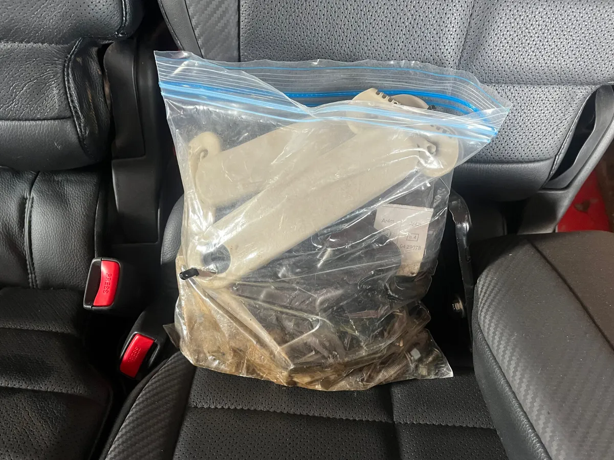 REAR SEATS FOR 2016 PAJERO/SHOGUN - Image 3