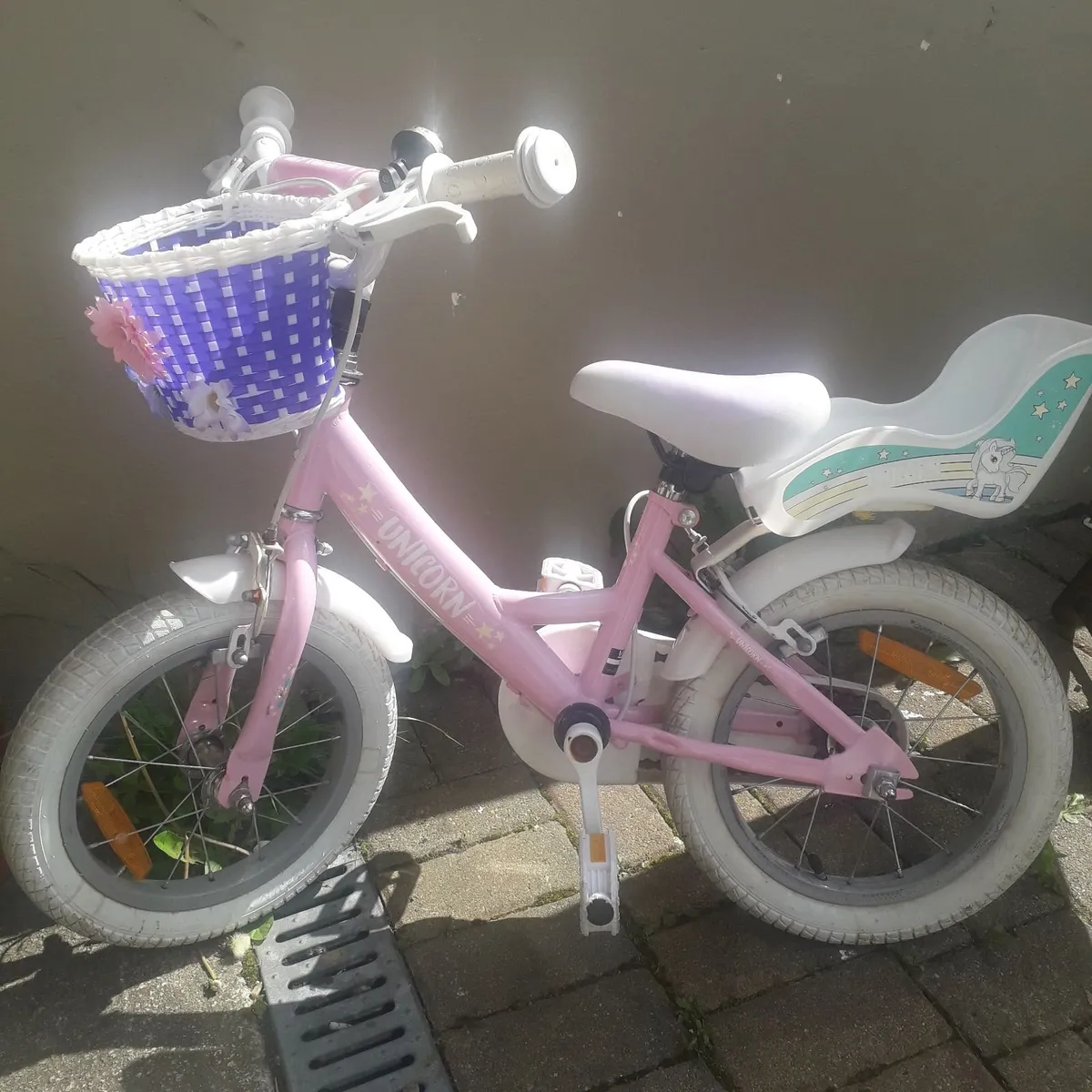 Toys, play house , doll house and bikes - Image 3