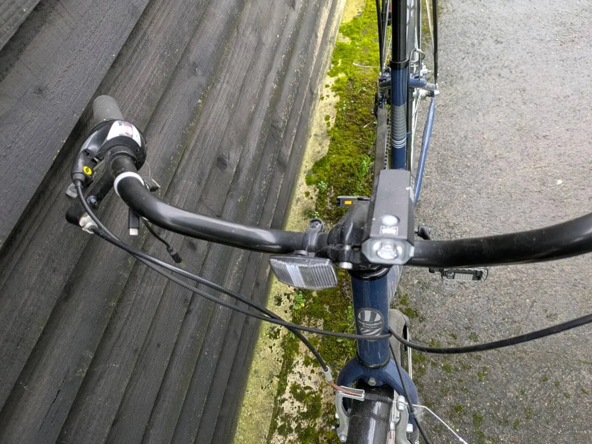 Ladies bicycle - Image 3