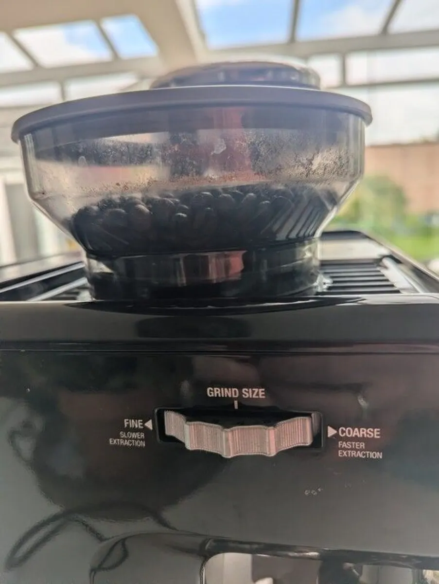 SAGE Barista Express Coffee Machine + Accessories - Image 4