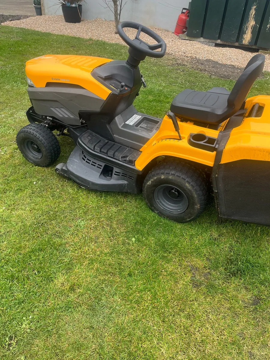 Ride on lawnmower - Image 4