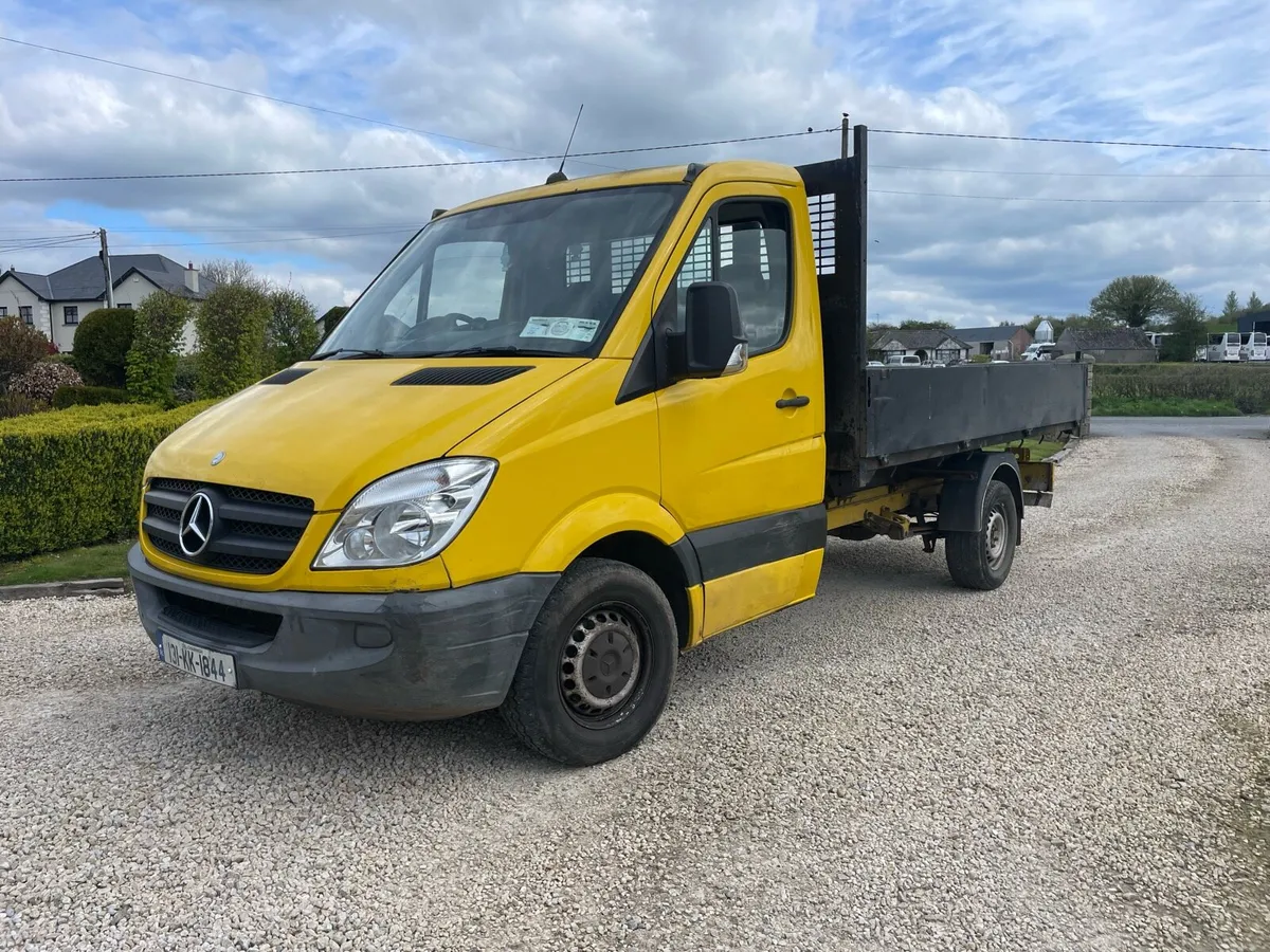 Mercedes sprinter tipper van - Image 2