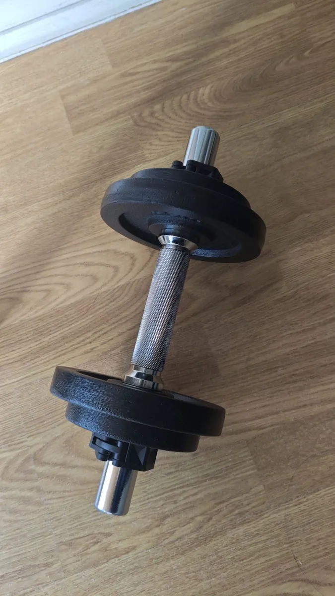 Dumbbell
