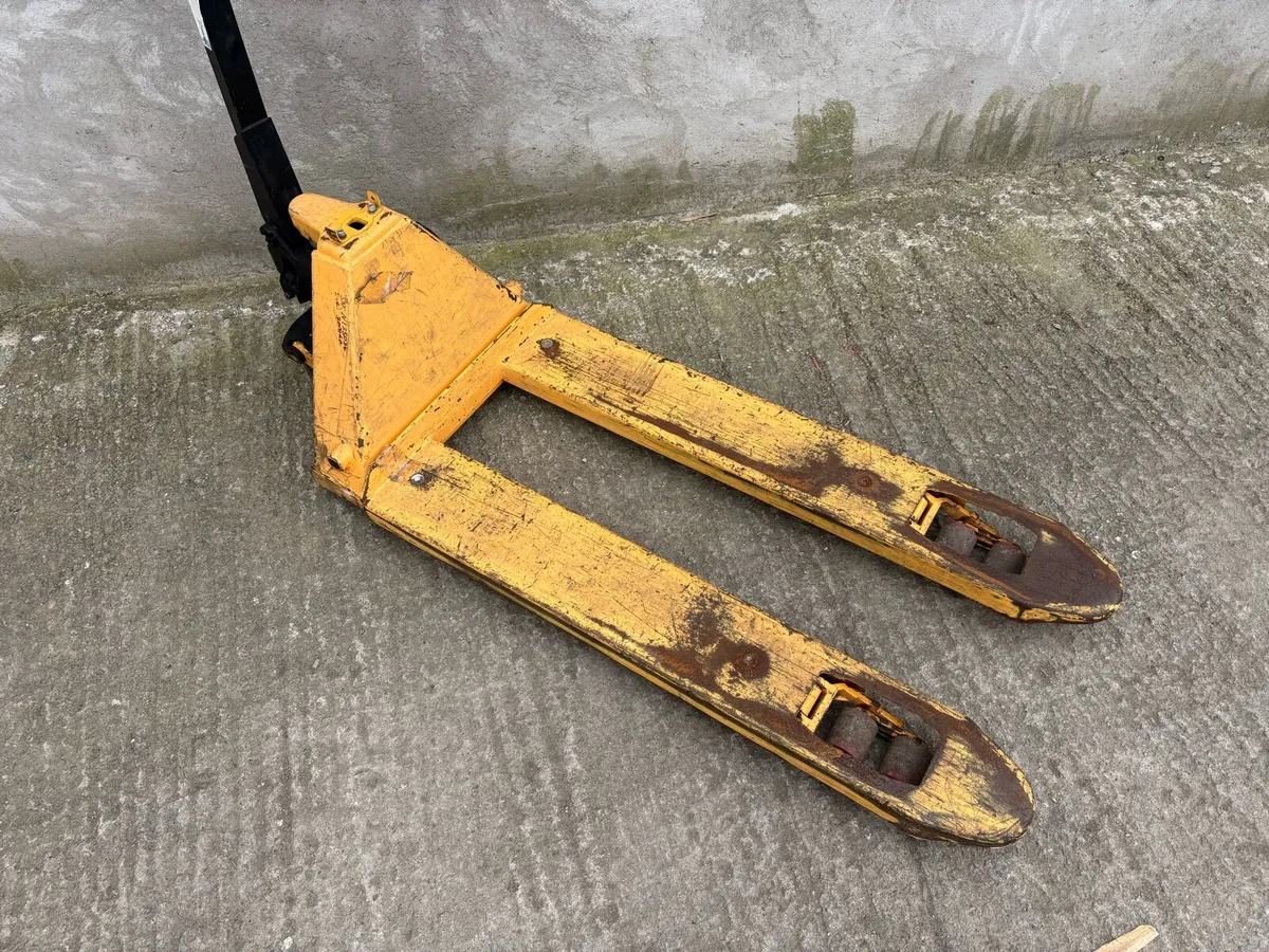 Pallet Truck 2T - Image 2