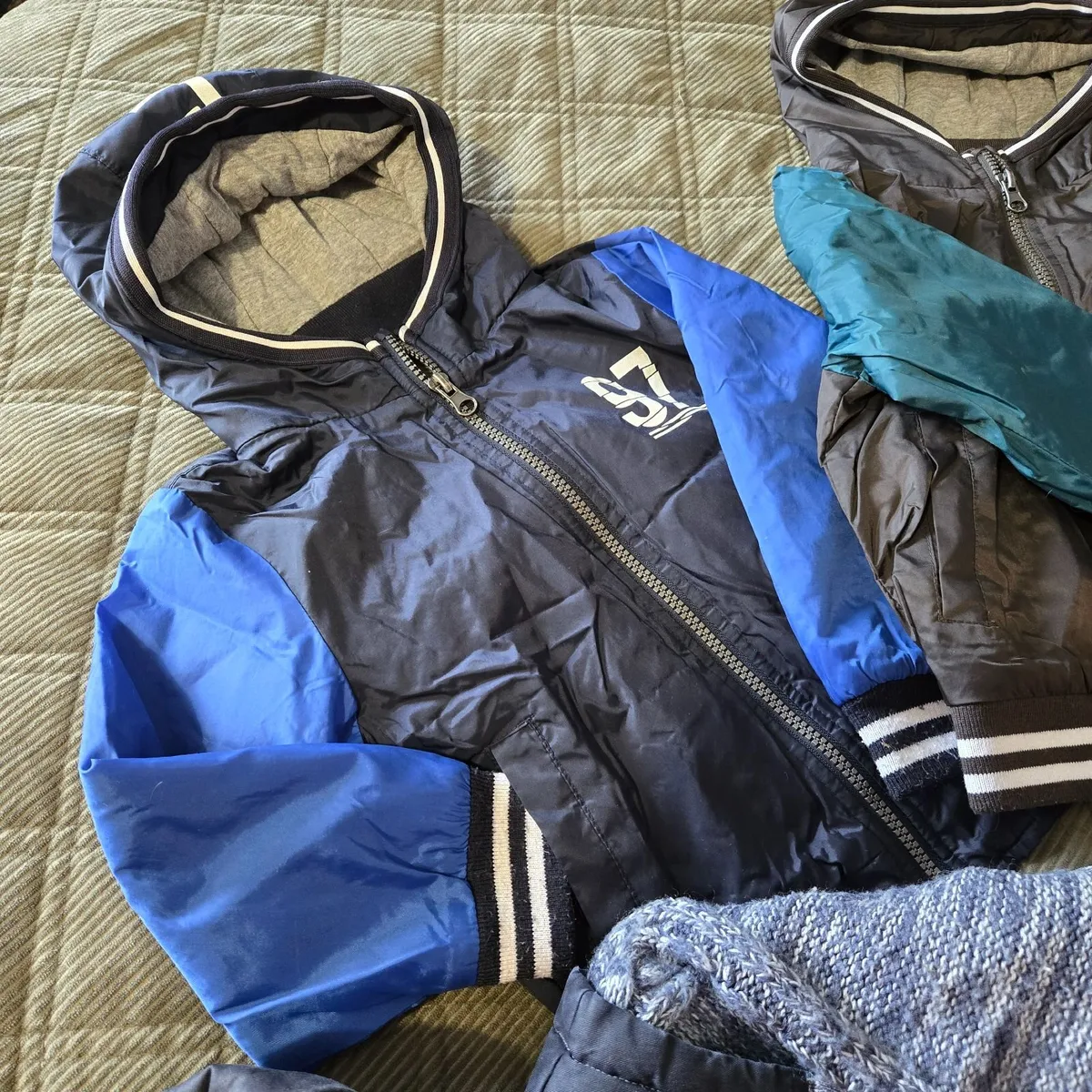 Jackets boy 3-4 - Image 3