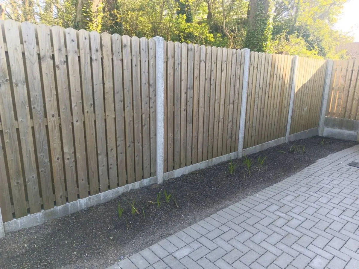 Timber fencing/panels - Image 1