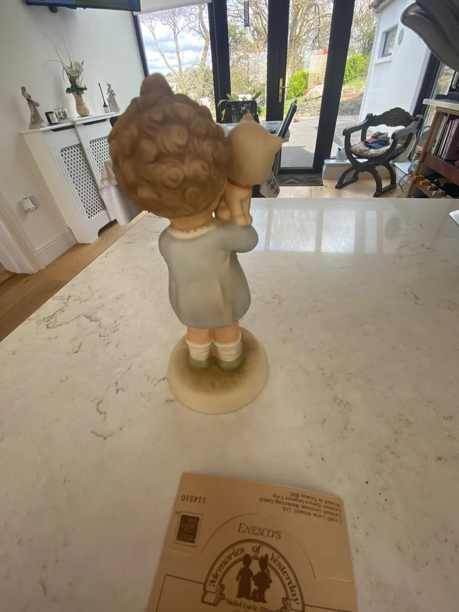 Laurie Atwell Collection Porcelain doll - Image 4