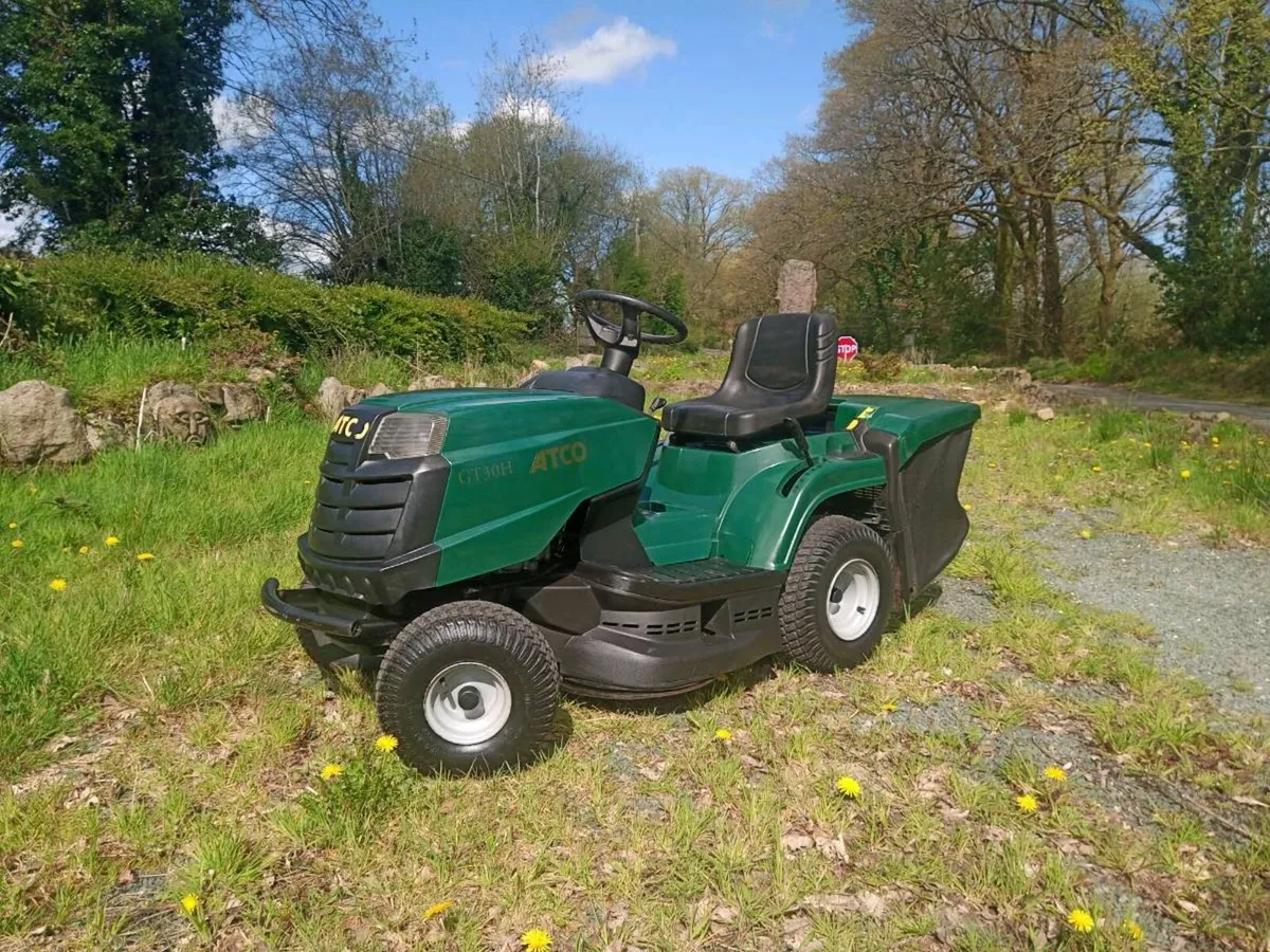 Practically brand new Atco/ Briggs and Stratton RI - Image 1