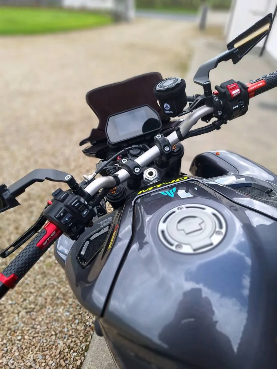 Yamaha mt10 - Image 1