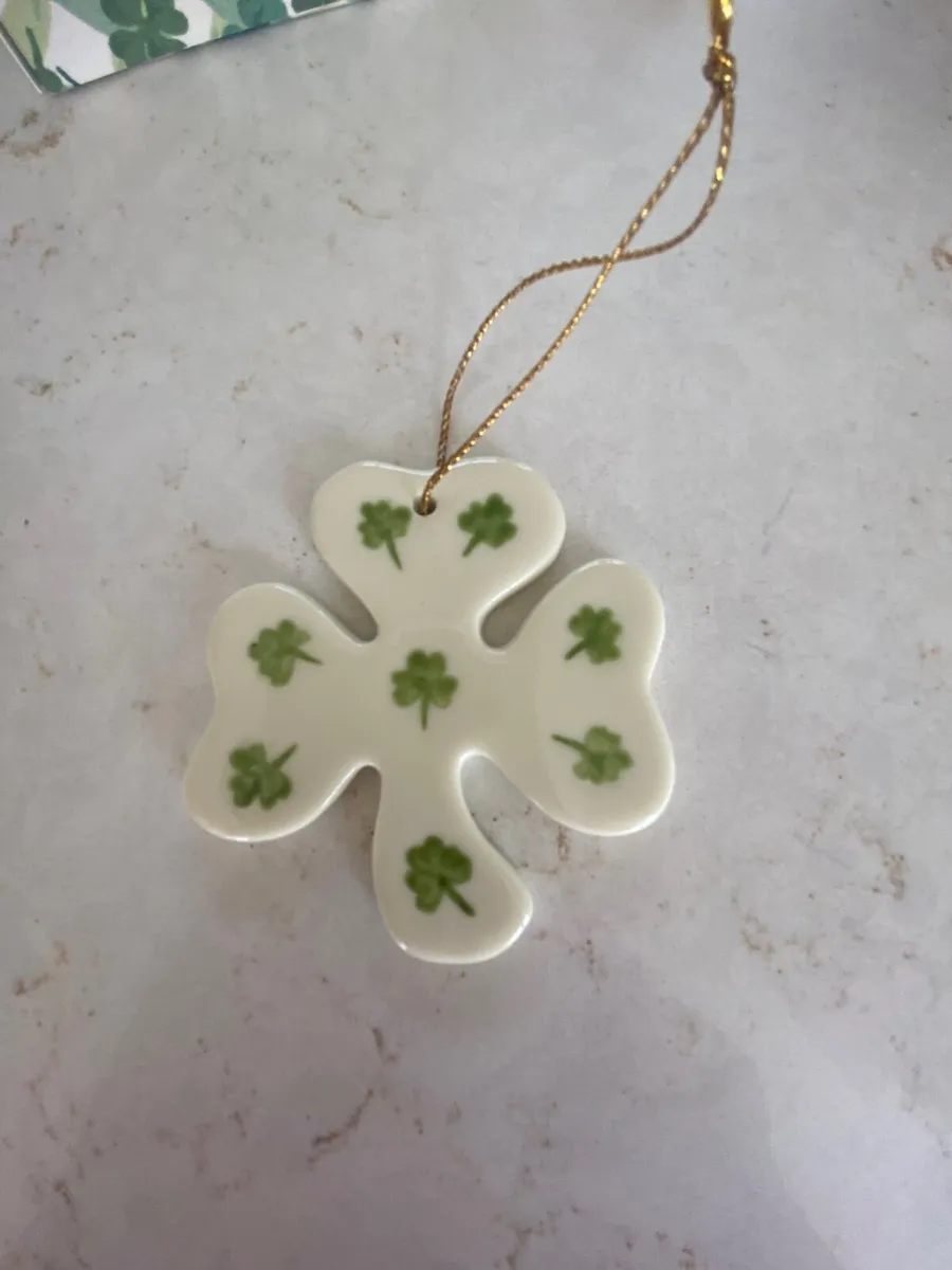 Ornament for a basket - Image 1