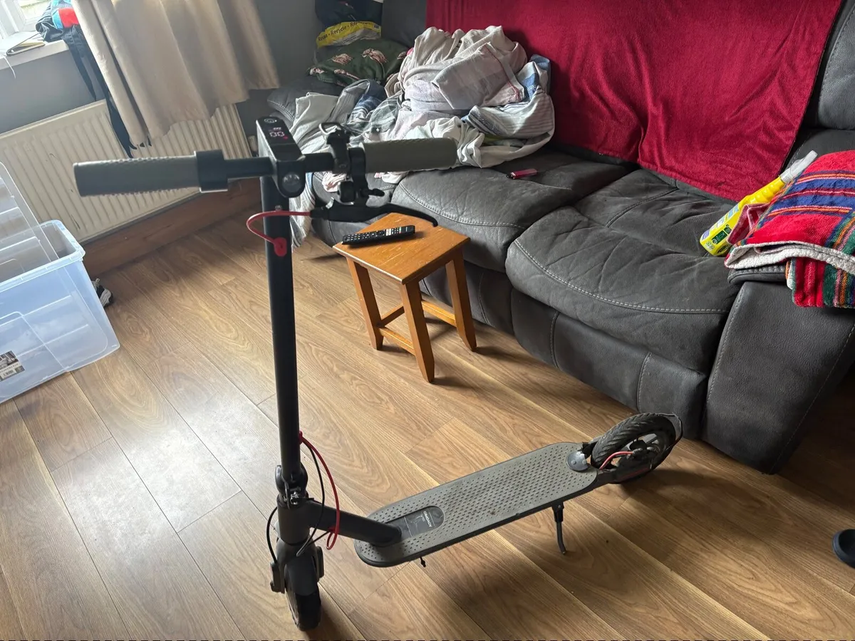 Electric scooter - Image 3