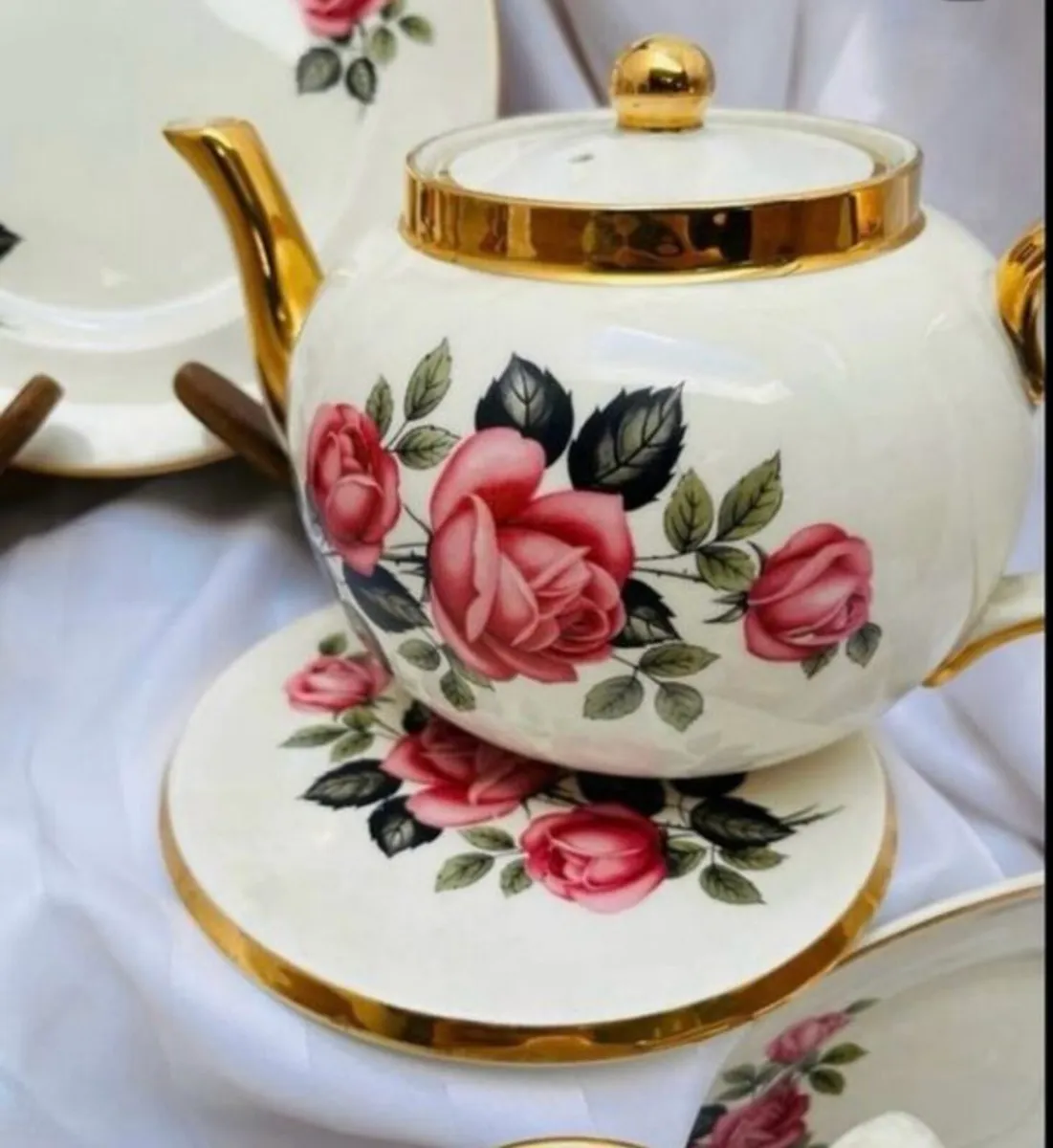 carrigaline pottery tea set - Image 3