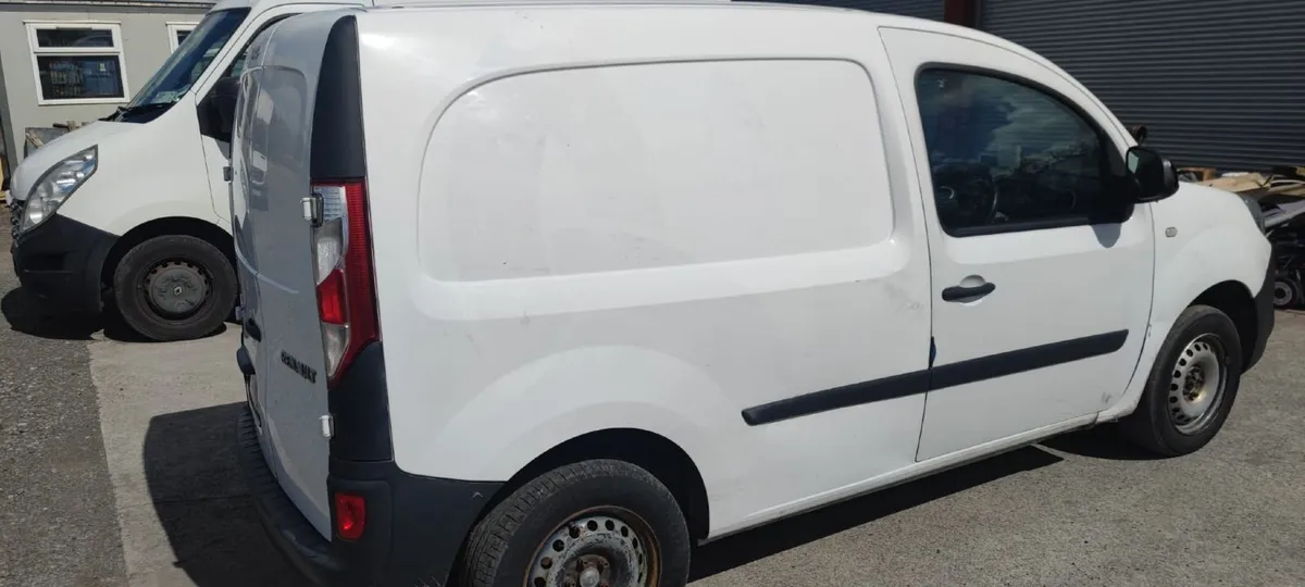 Renault Kangoo 2021 - Image 3