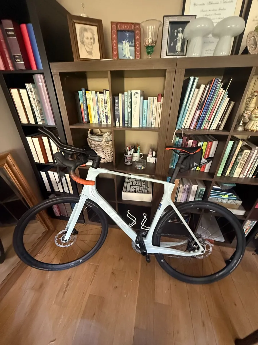 CUBE AGREE PRO C:62 - Image 1