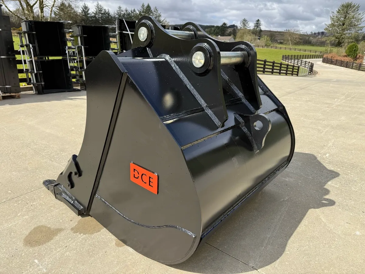 New DCE 35 ton 60 inch digging bucket - Image 4