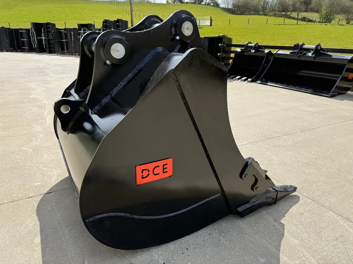 New DCE 35 ton 60 inch digging bucket - Image 2