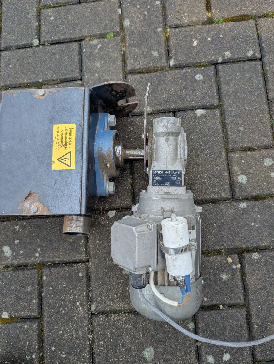 Wood Pellet Auger and Vacuum Delivery System - Image 3